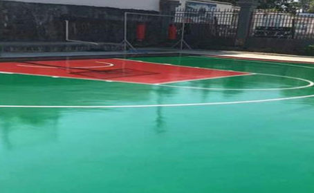 儋州篮球场翻新地面